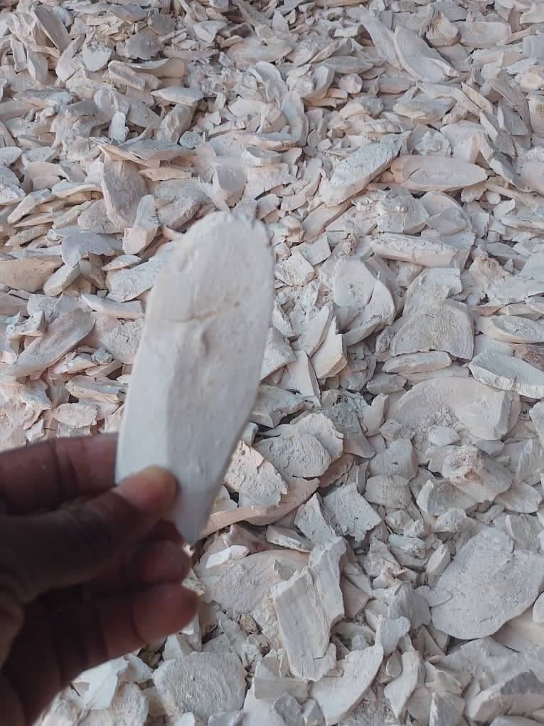 Suszone chipsy z manioku (Sahel Agri-Sol / Adalidda / domena publiczna)
