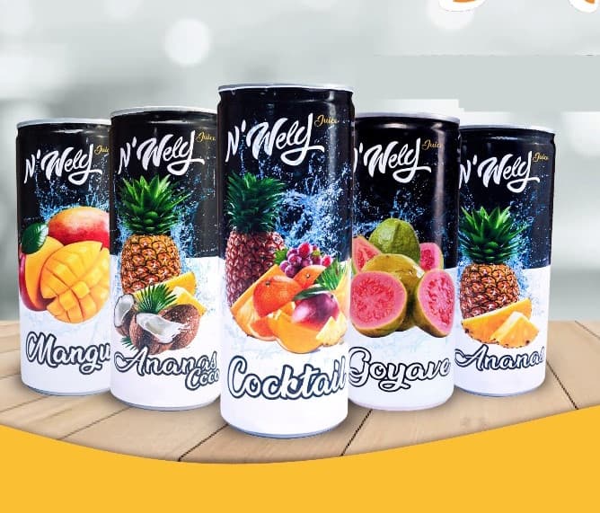 Delicious range of fruit juices from N'Wely in a can of 250 ml: Pineapple, Pineapple-Coconut, Tropical Cocktail, Guava, and Mango (Sahel Agri-Sol / Adalidda / public domain)